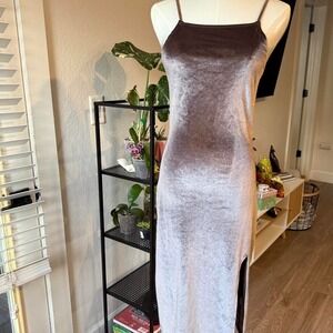 Metallic Brown Velvet Midi Dress‎